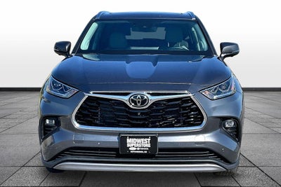2023 Toyota Highlander Platinum