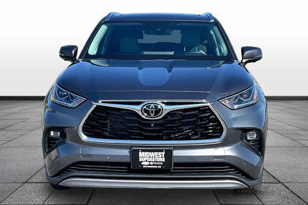 2023 Toyota Highlander Platinum