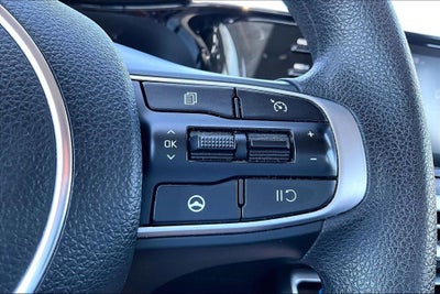 2022 Kia K5 LXS