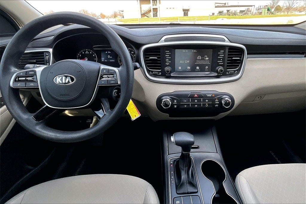 2020 Kia Sorento LX