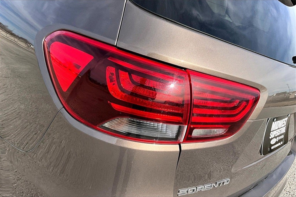 2020 Kia Sorento LX