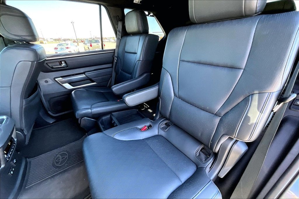 2024 Toyota Sequoia Platinum