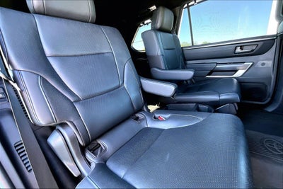 2024 Toyota Sequoia Platinum