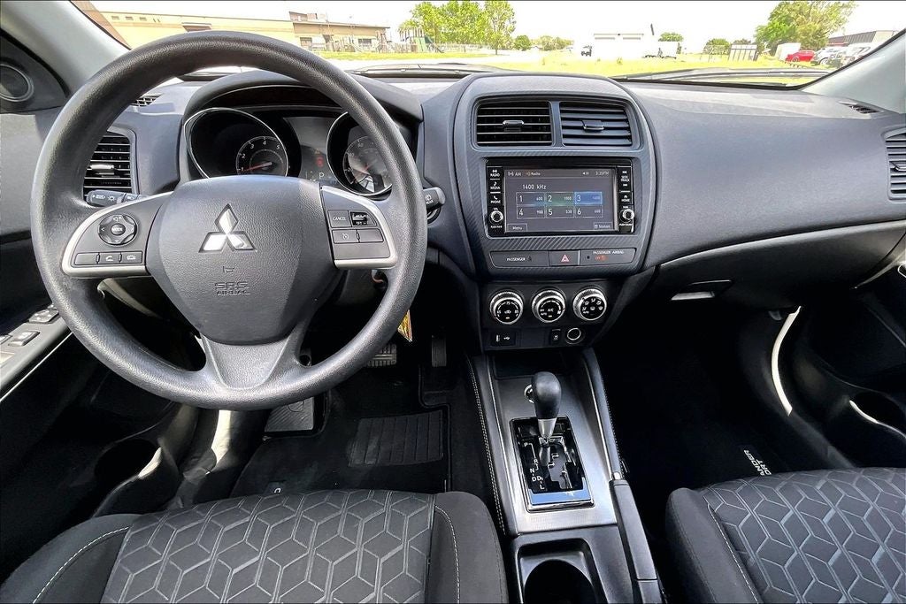 2025 Mitsubishi Outlander Sport 2.0 ES