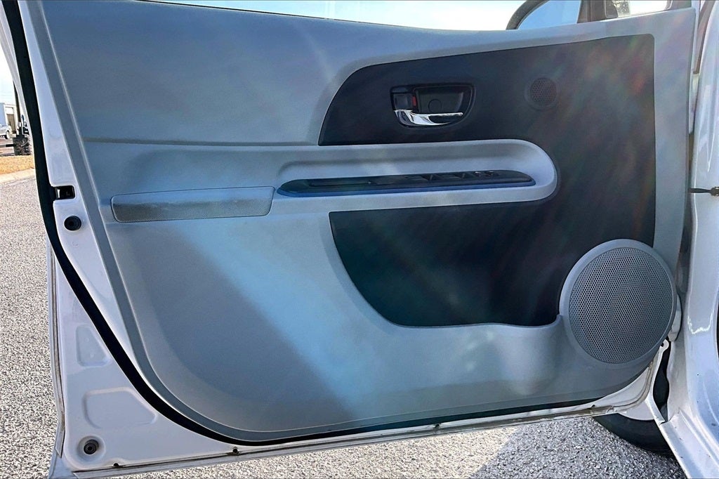 2013 Toyota Prius c Two