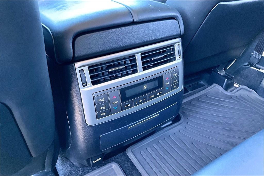 2015 Lexus LX 570