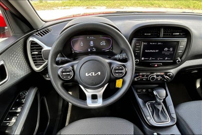 2023 Kia Soul LX