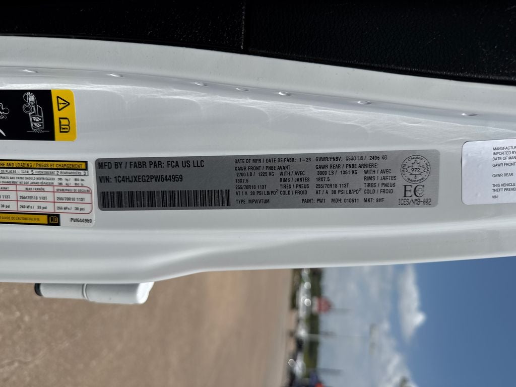 2023 Jeep Wrangler 4-Door Sahara