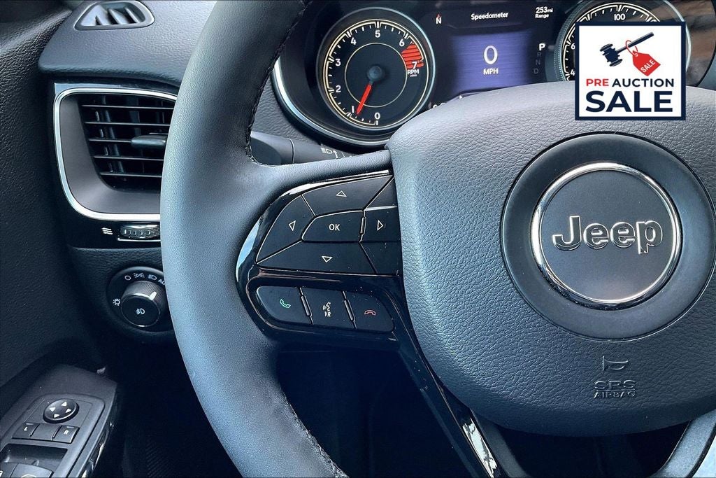 2023 Jeep Cherokee Altitude Lux 4x4