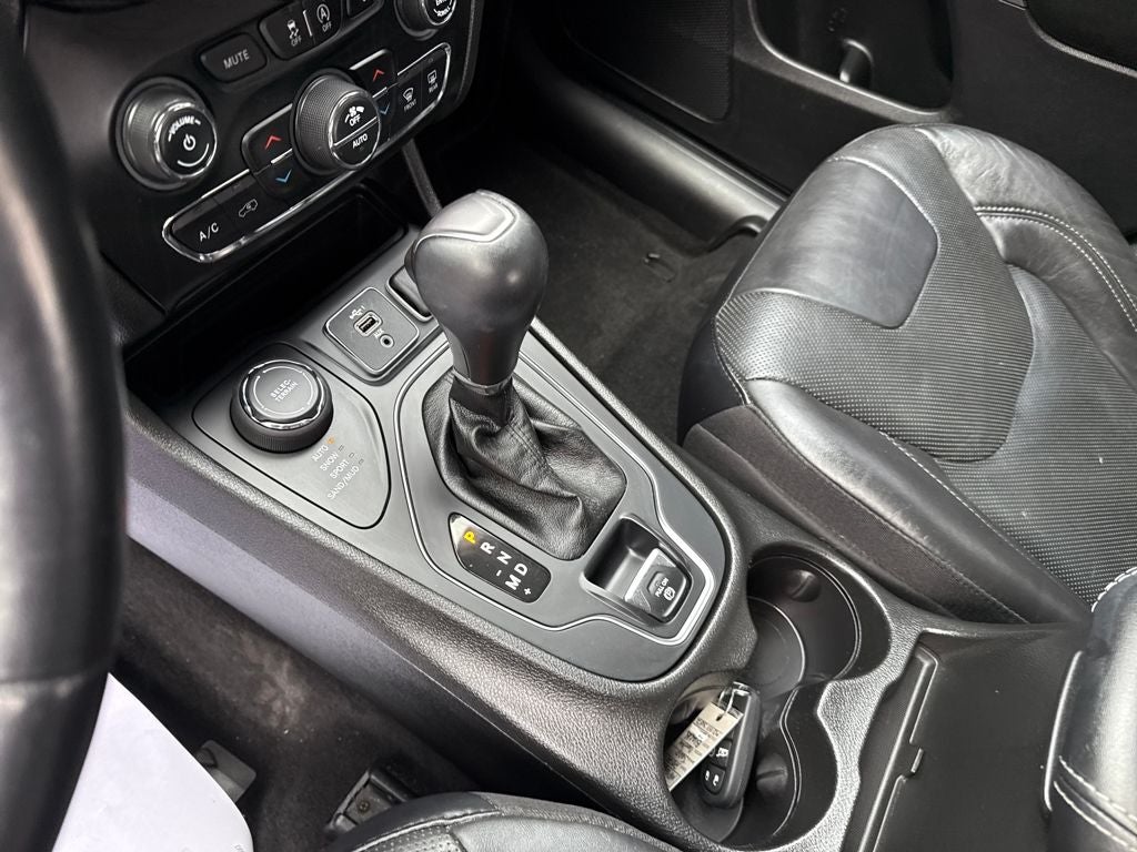 2021 Jeep Cherokee Latitude Lux 4X4