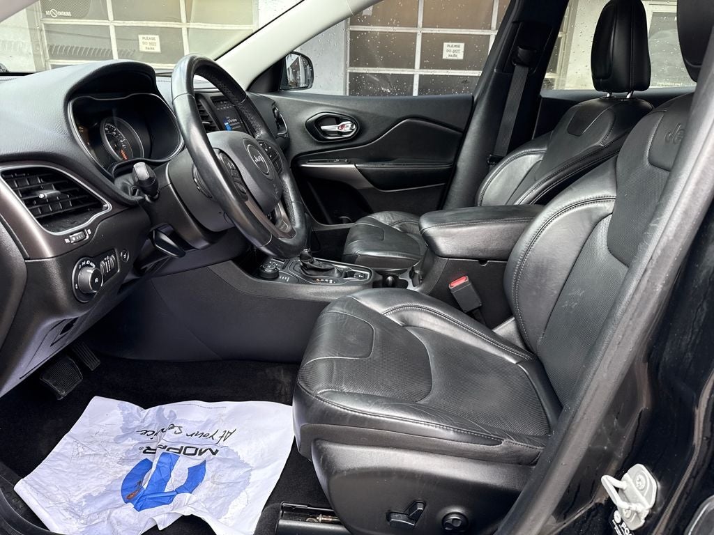 2021 Jeep Cherokee Latitude Lux 4X4