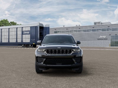 2027 Jeep Grand Cherokee GRAND CHEROKEE LAREDO X 4X4