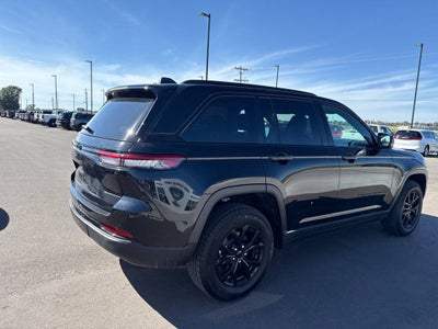 2025 Jeep Grand Cherokee Altitude 4x4