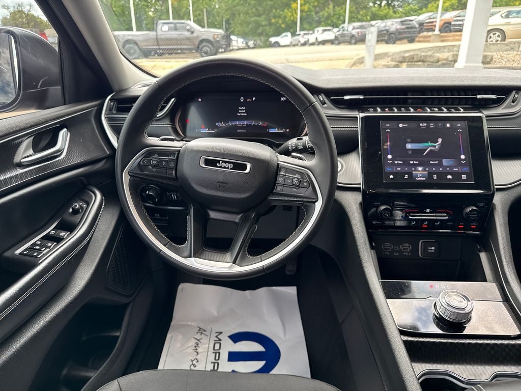 2024 Jeep Grand Cherokee Laredo