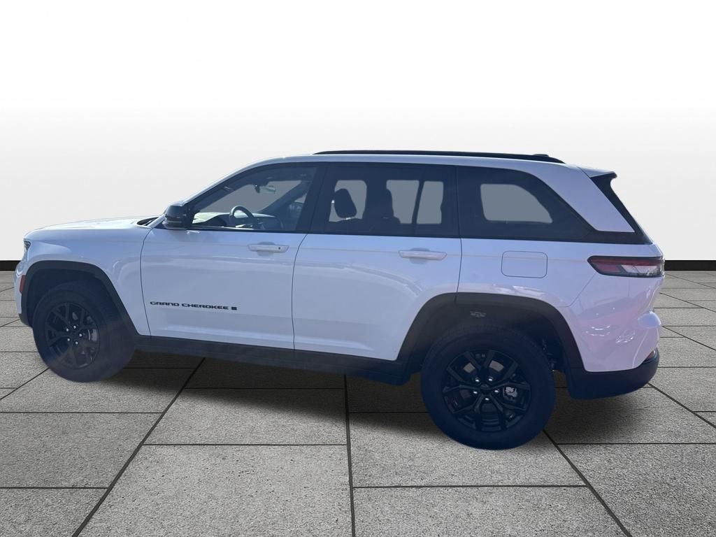 2025 Jeep Grand Cherokee Altitude
