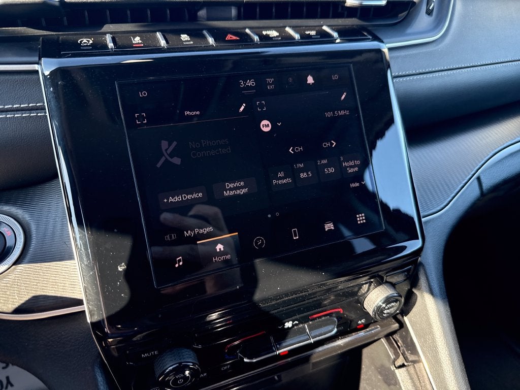 2023 Jeep Grand Cherokee Laredo 4x4