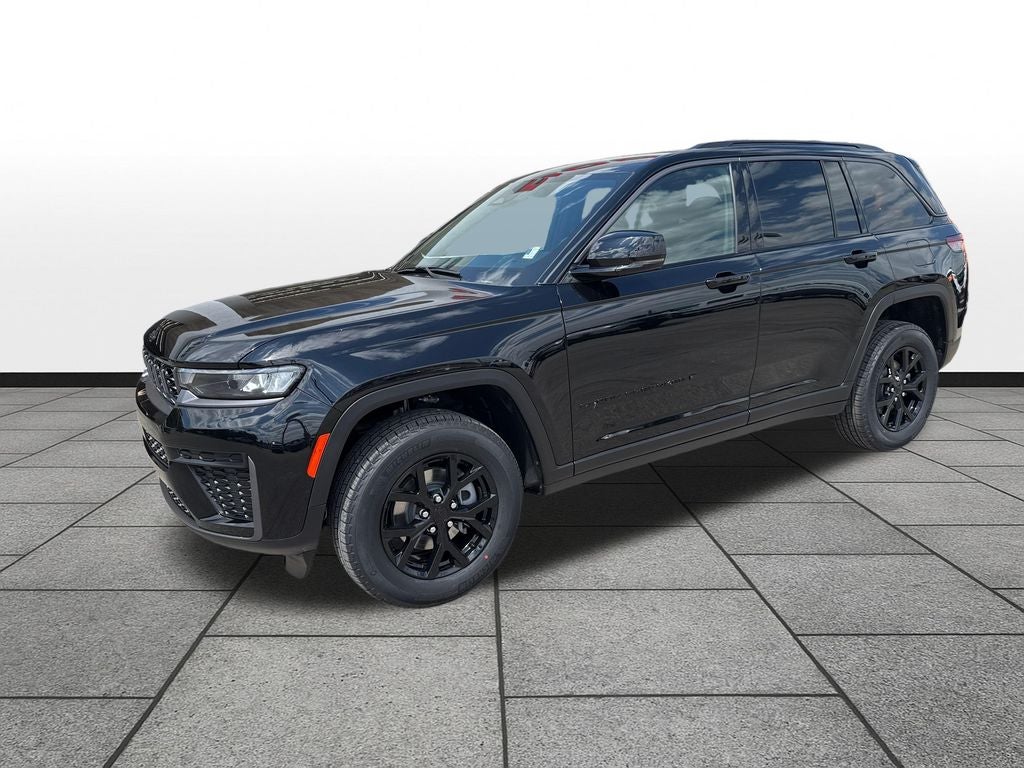 2026 Jeep Grand Cherokee Laredo Altitude 4x4's photo