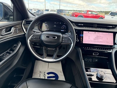 2026 Jeep Grand Cherokee 85th Anniversay Edition 4x4