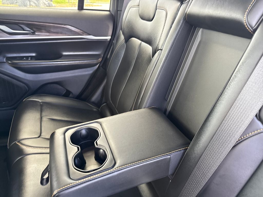 2026 Jeep Grand Cherokee 85th Anniversay Edition 4x4