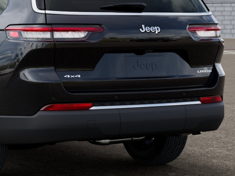 2027 Jeep Grand Cherokee GRAND CHEROKEE L LAREDO X 4X4
