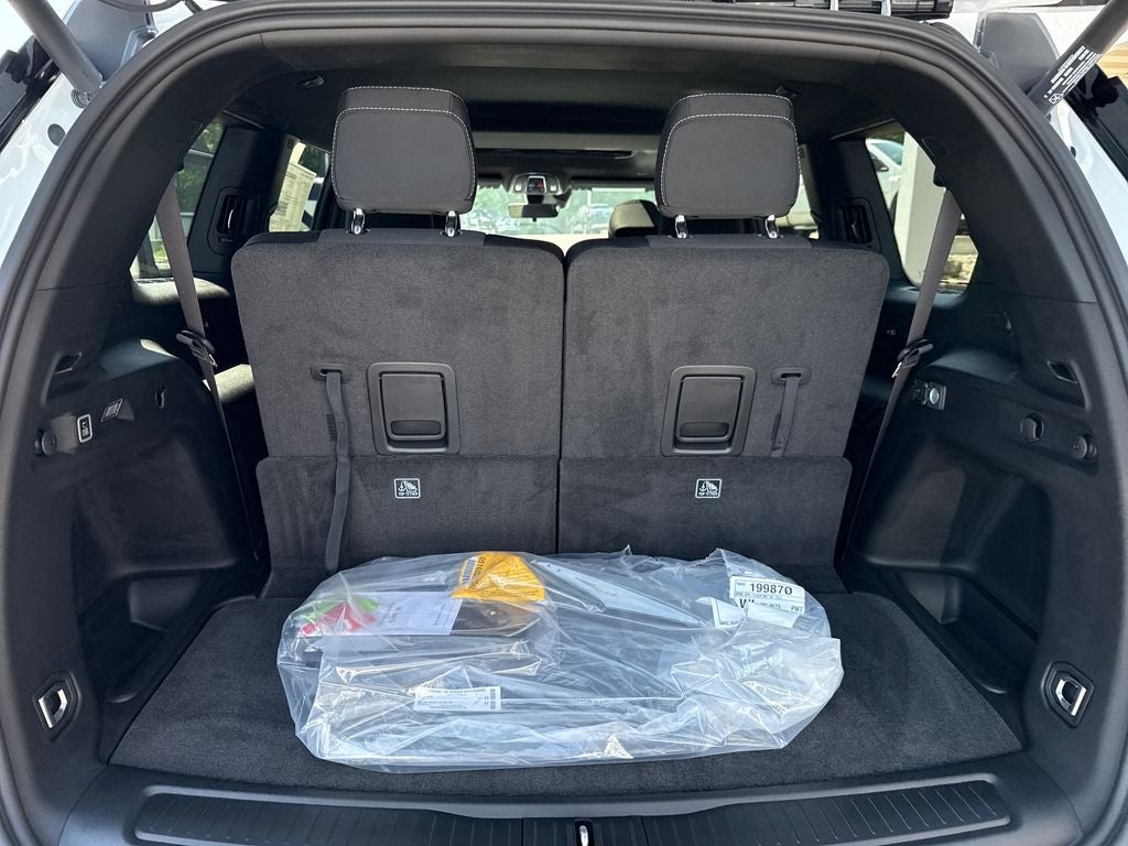 2026 Jeep Grand Cherokee GRAND CHEROKEE L LAREDO X 4X4