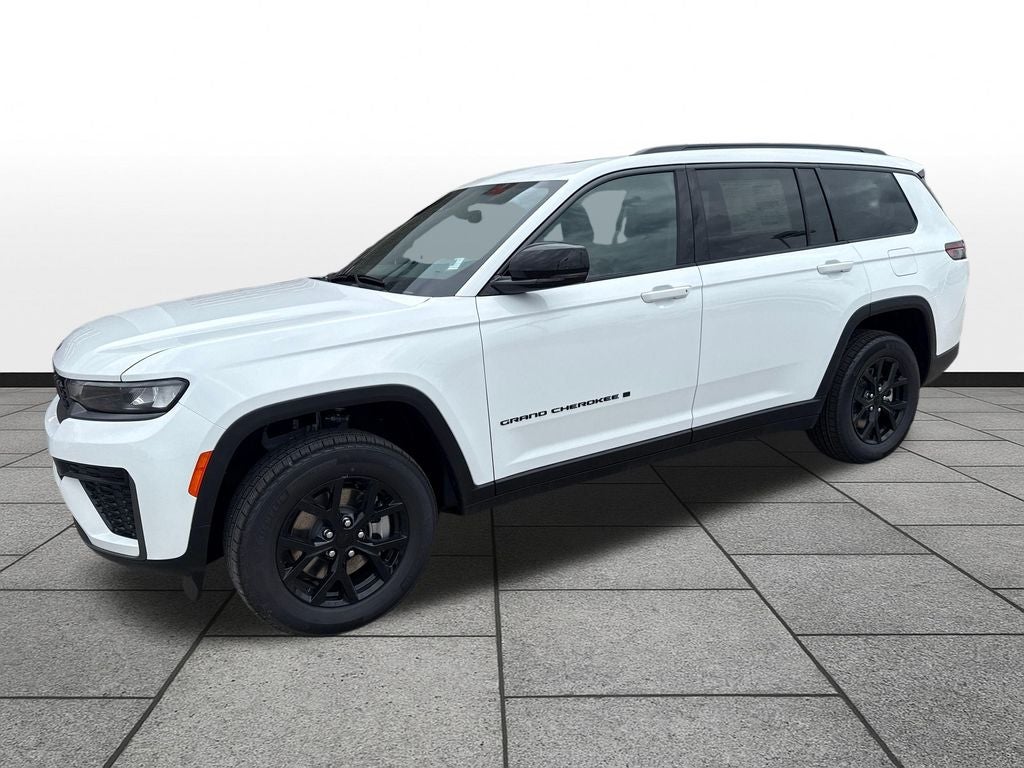 2026 Jeep Grand Cherokee L Laredo Altitude 4x4's photo