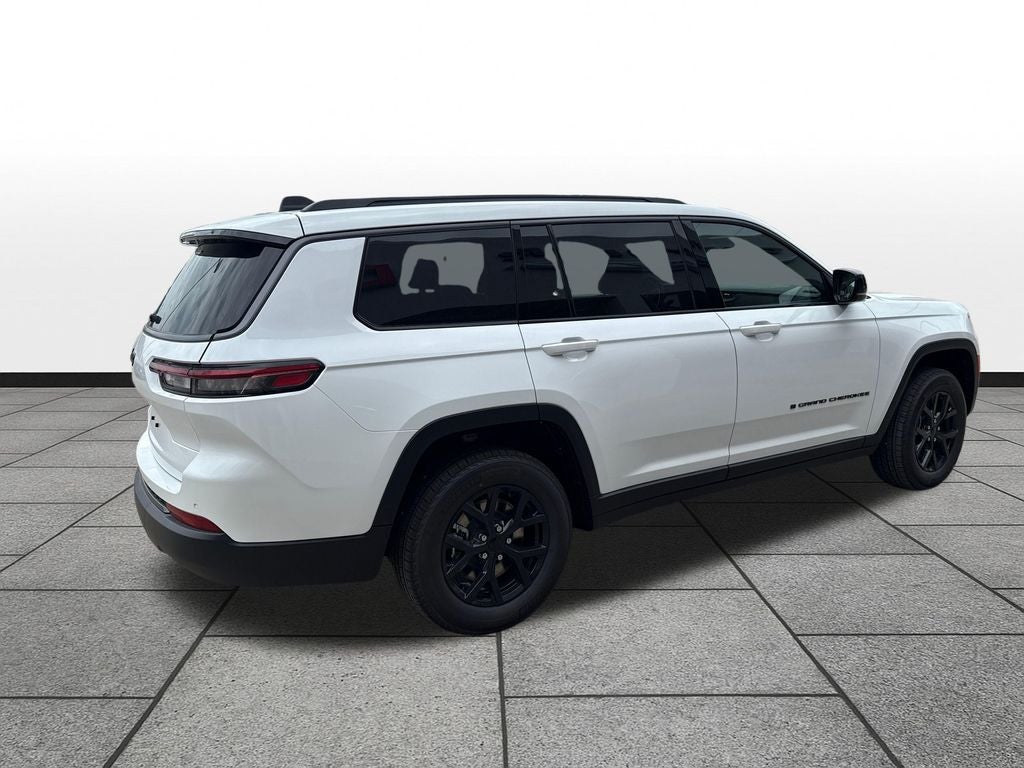 2026 Jeep Grand Cherokee GRAND CHEROKEE L LAREDO ALTITUDE 4X4