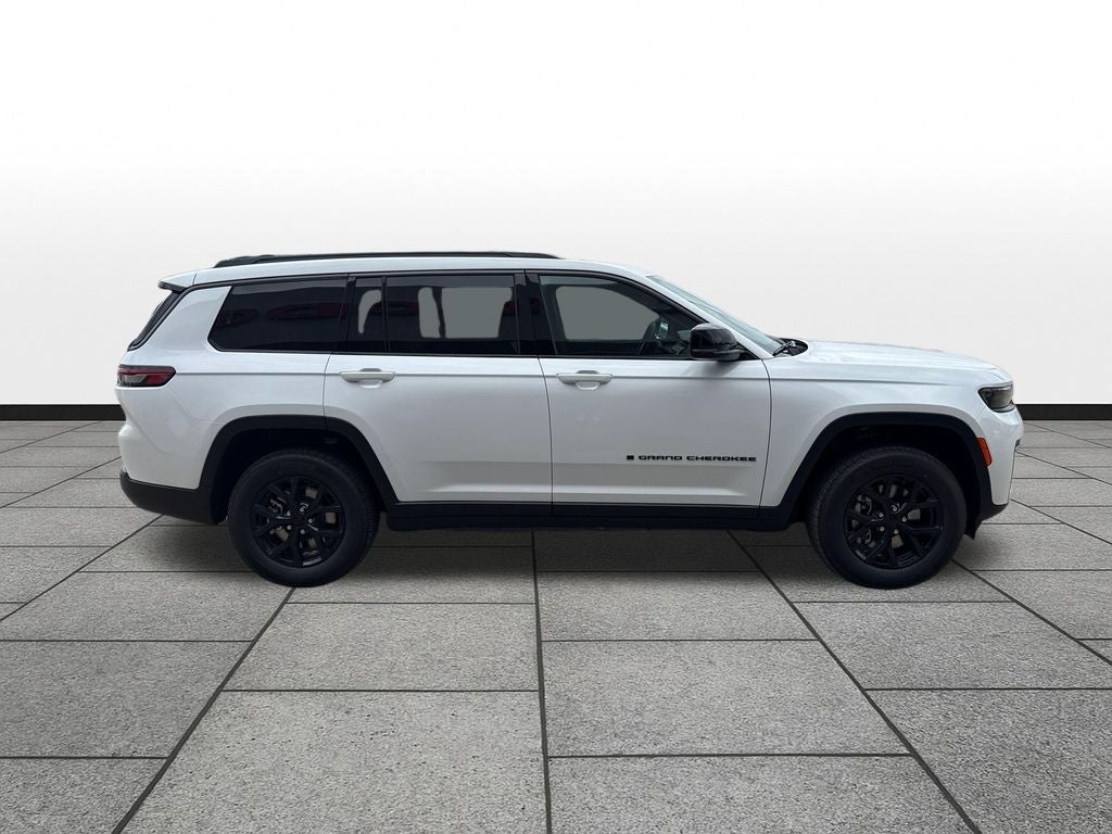 2026 Jeep Grand Cherokee GRAND CHEROKEE L LAREDO ALTITUDE 4X4