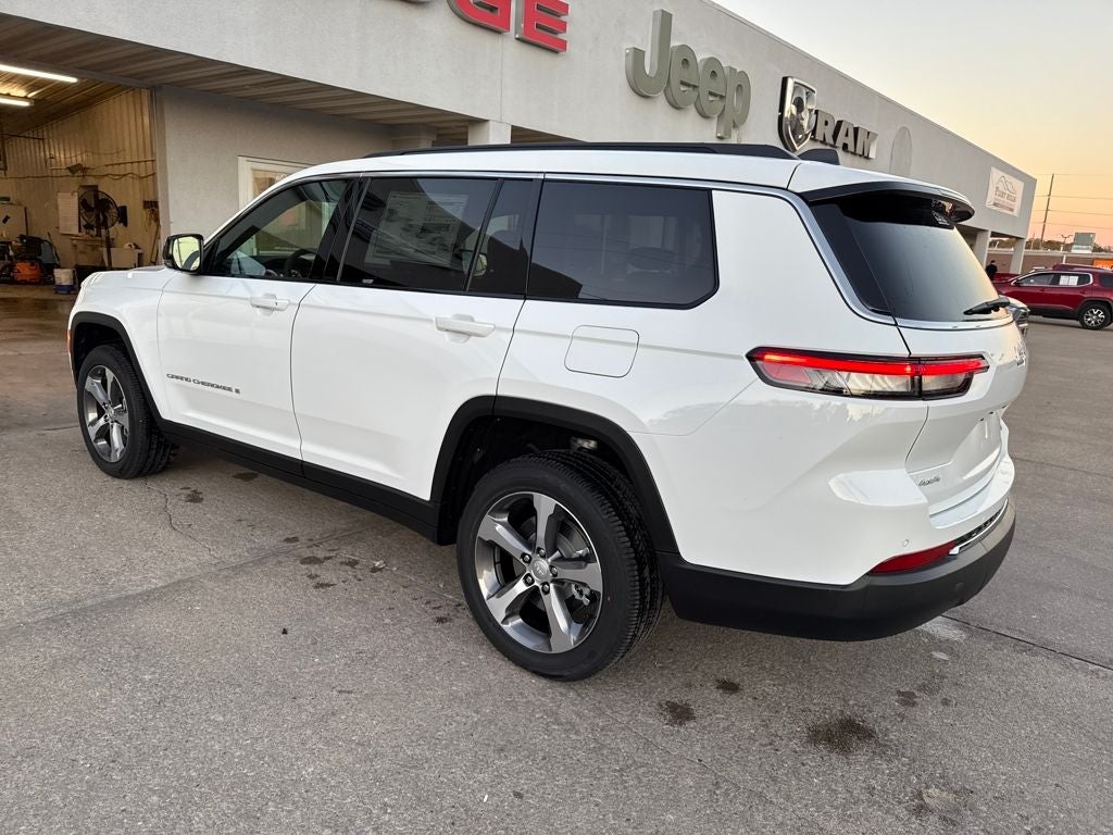 2025 Jeep Grand Cherokee GRAND CHEROKEE L LIMITED 4X4