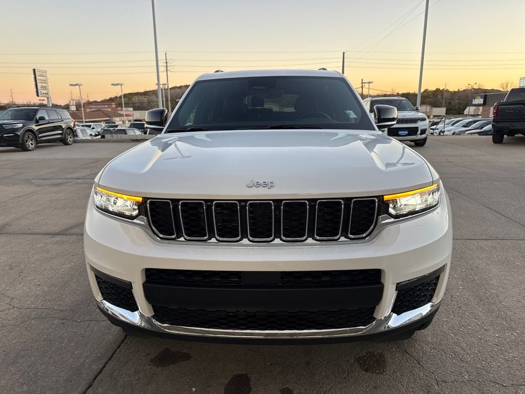 2025 Jeep Grand Cherokee GRAND CHEROKEE L LIMITED 4X4