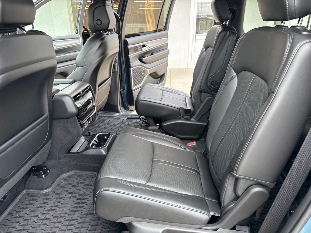 2026 Jeep Grand Wagoneer GRAND WAGONEER UPLAND 4X4