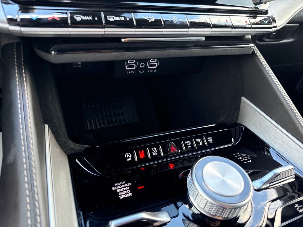 2026 Jeep Grand Wagoneer Upland