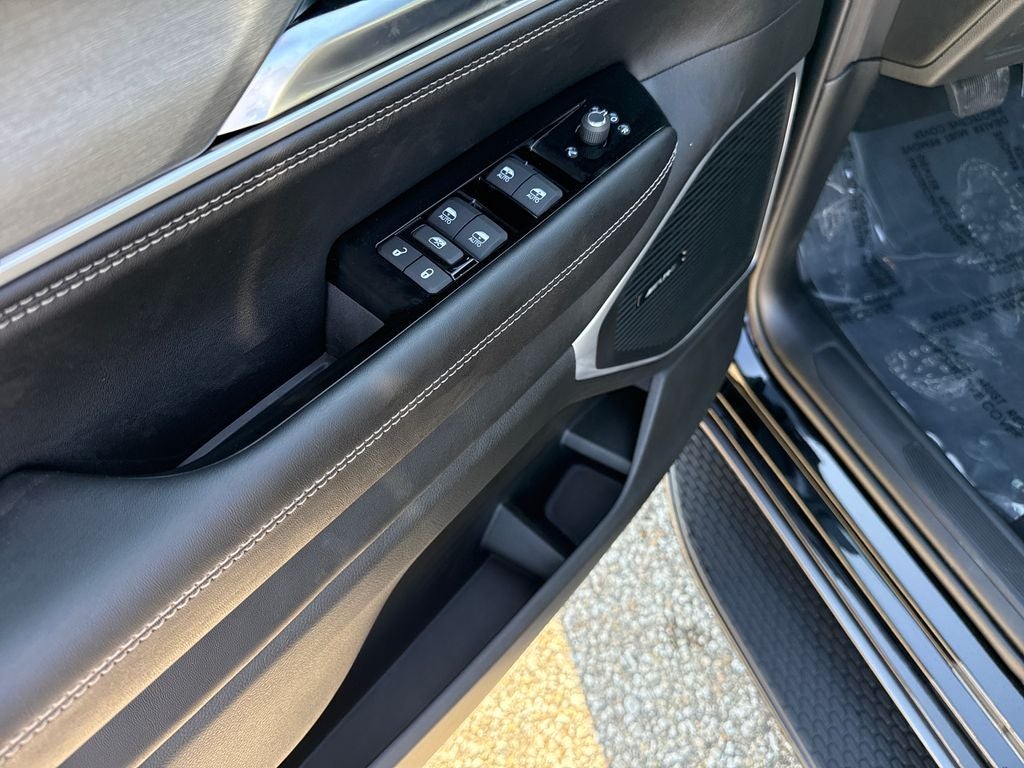 2026 Jeep Grand Wagoneer GRAND WAGONEER UPLAND 4X4