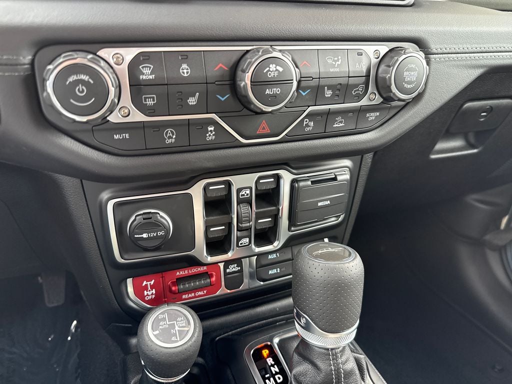 2026 Jeep Gladiator GLADIATOR MOJAVE X 4X4