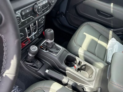 2026 Jeep Gladiator GLADIATOR MOJAVE X 4X4