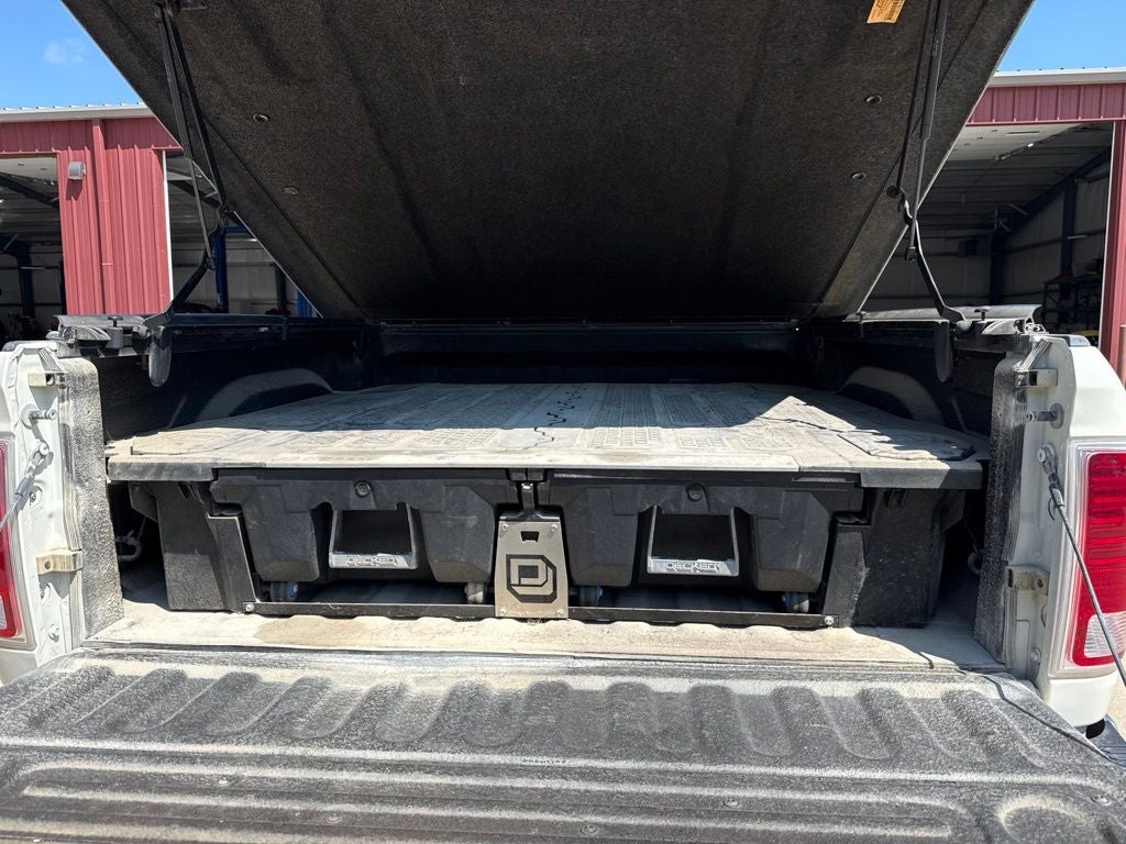 2017 RAM 1500 Laramie Crew Cab 4x4 5'7' Box
