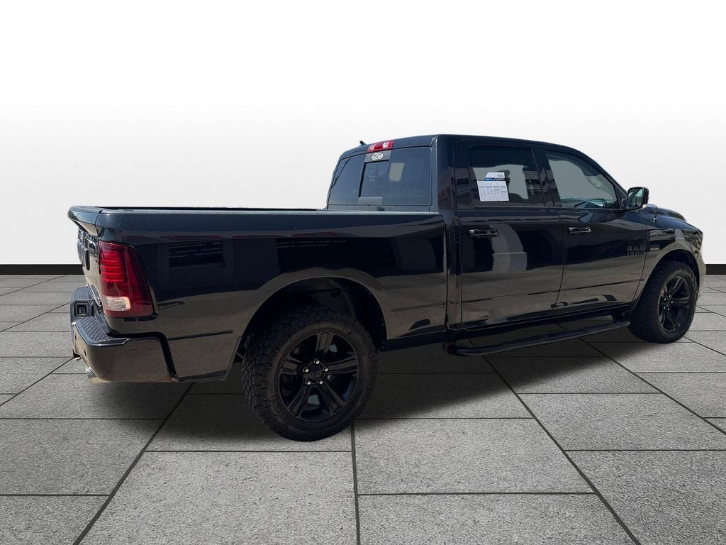 2017 RAM 1500 Night Crew Cab 4x4 6'4' Box