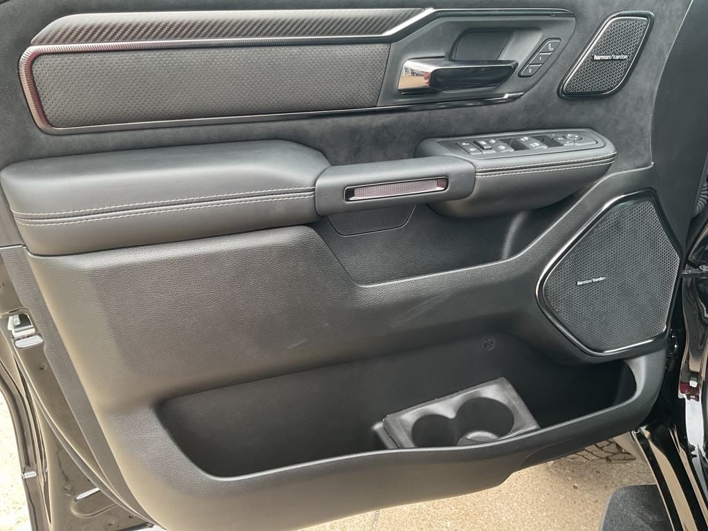 2025 RAM Ram 1500 RAM 1500 RHO CREW CAB 4X4 5'7' BOX