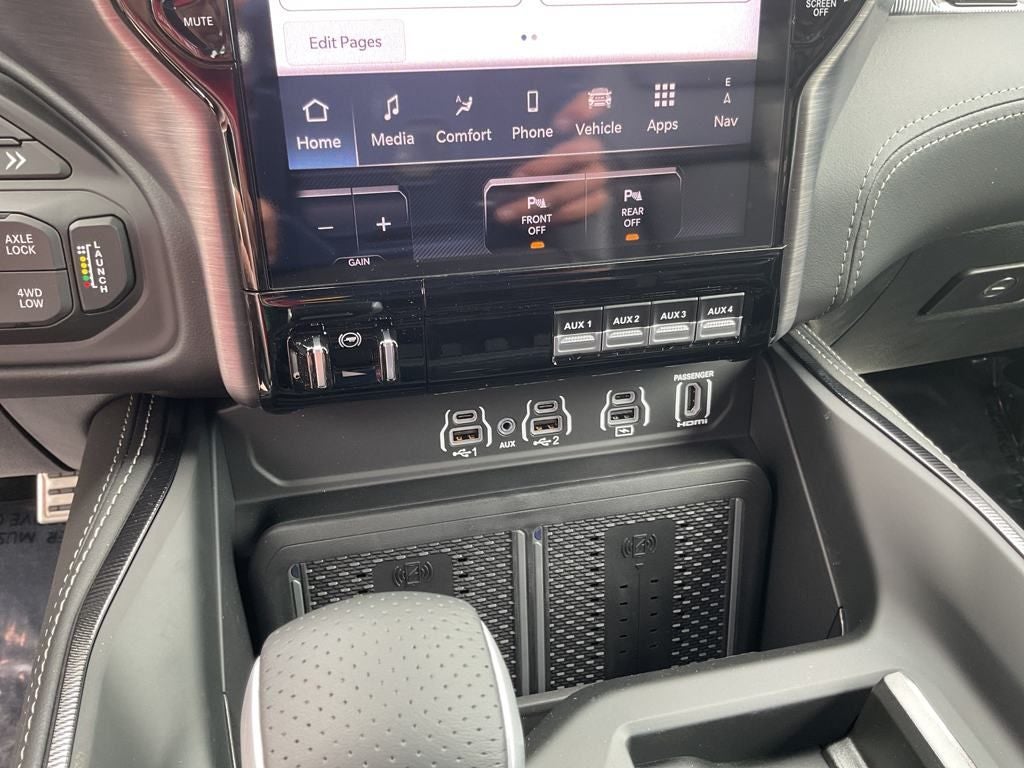 2025 RAM Ram 1500 RAM 1500 RHO CREW CAB 4X4 5'7' BOX