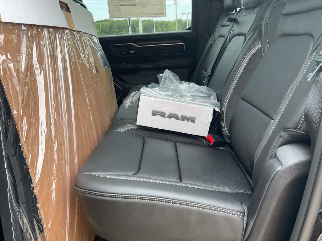 2025 RAM Ram 1500 RAM 1500 RHO CREW CAB 4X4 5'7' BOX