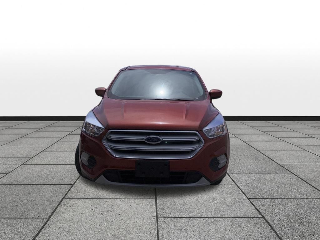 Used 2019 Ford Escape SE with VIN 1FMCU0GD0KUB78539 for sale in Manhattan, KS