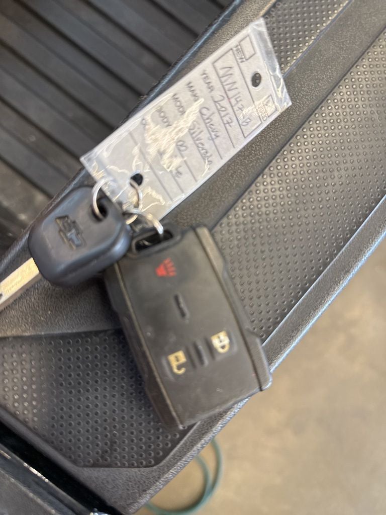 2017 Chevrolet Silverado 1500 Custom