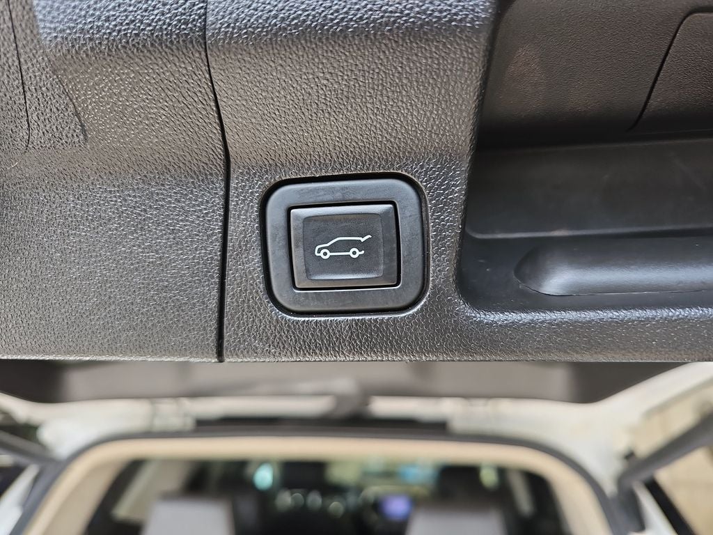 2023 GMC Acadia FWD Denali