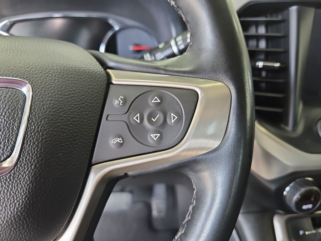 2023 GMC Acadia FWD Denali