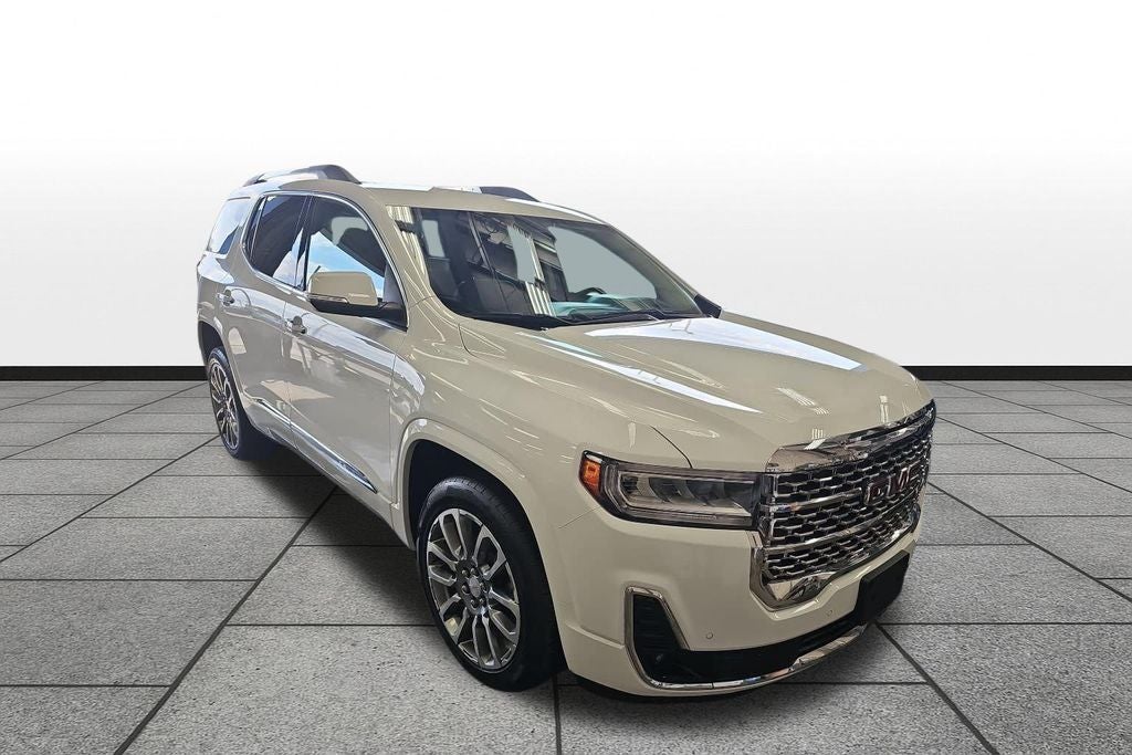 2023 GMC Acadia FWD Denali