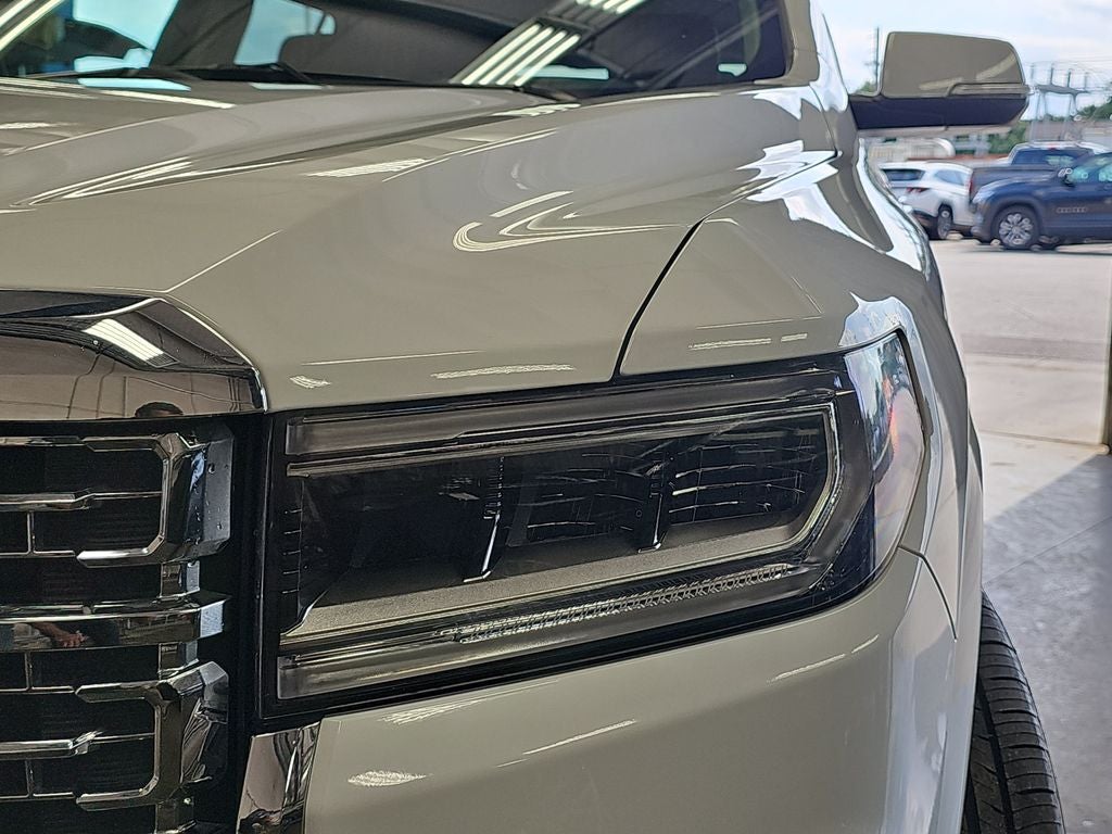 2023 GMC Acadia FWD Denali
