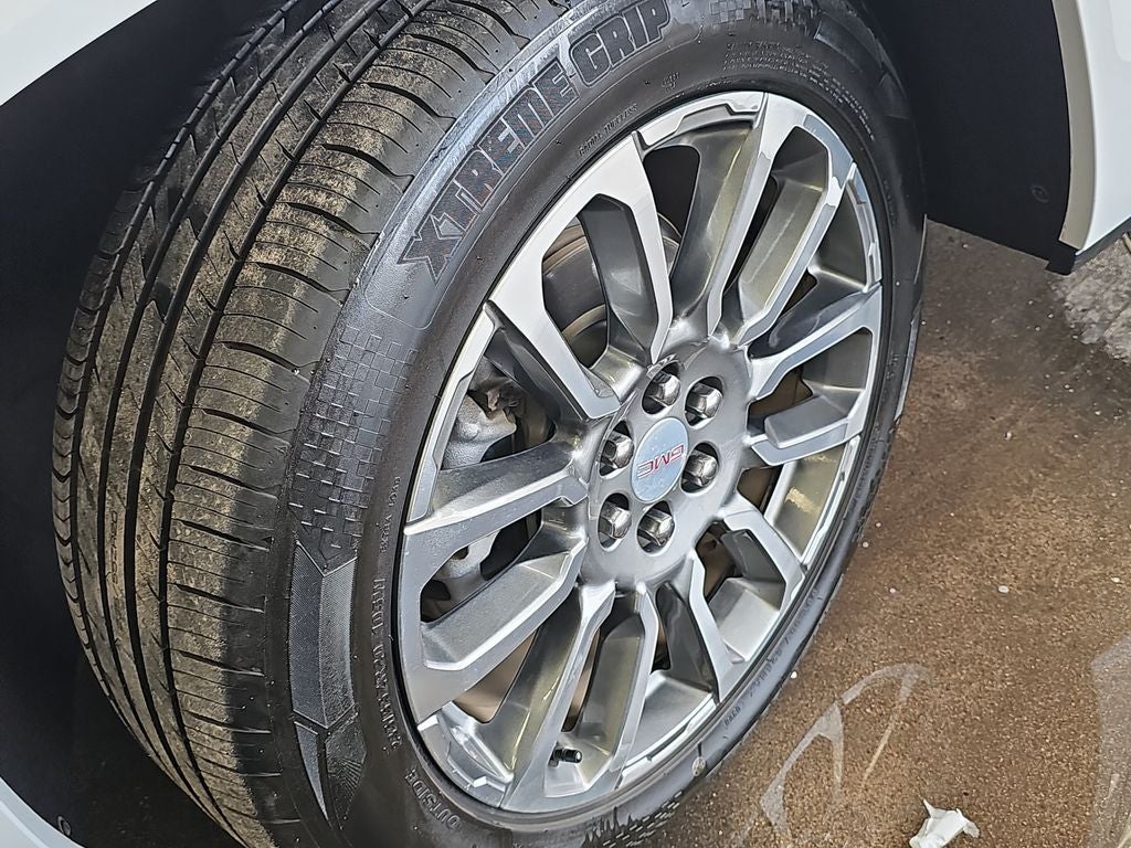 2023 GMC Acadia FWD Denali