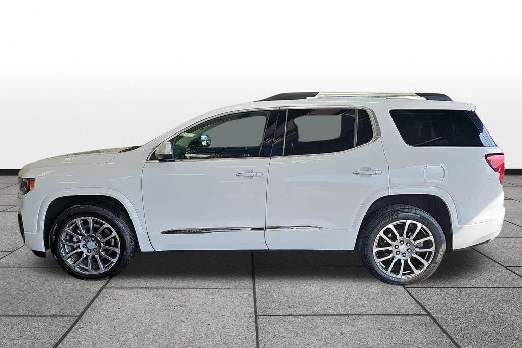 2023 GMC Acadia FWD Denali