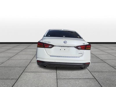 2021 Nissan Altima 2.0 SR
