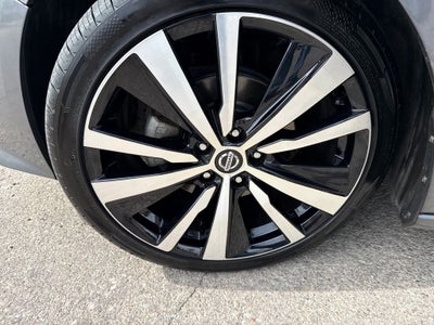 2021 Nissan Altima SR FWD